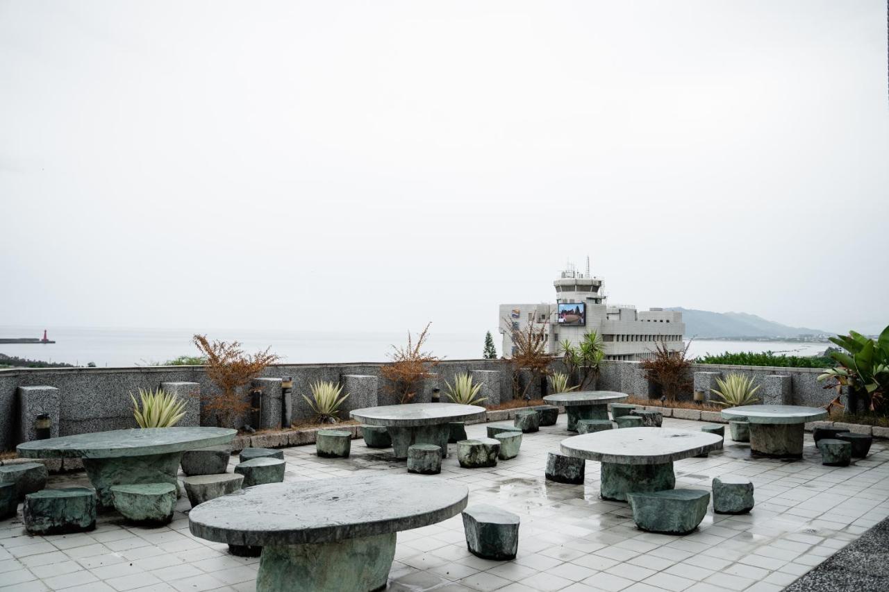 Ocean Hotel Hualien Exteriör bild
